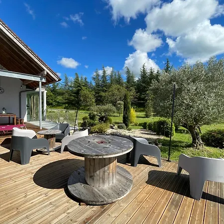 Causses Cocottes 4 Epis De France Et 4 Etoiles Meuble De Tourisme Maison D'architecte Sur 5800 M2 De Terrain * Salvagnac-Cajarc